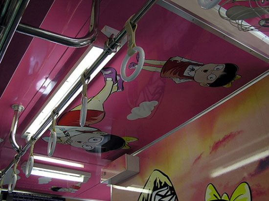 train_Ceiling_inside_Neko-musume_train_Tottori_line