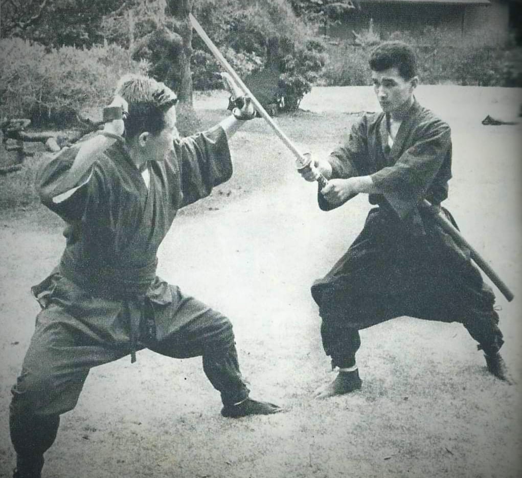 Fukumoto Yoshio a Yonekawa Zenjiro